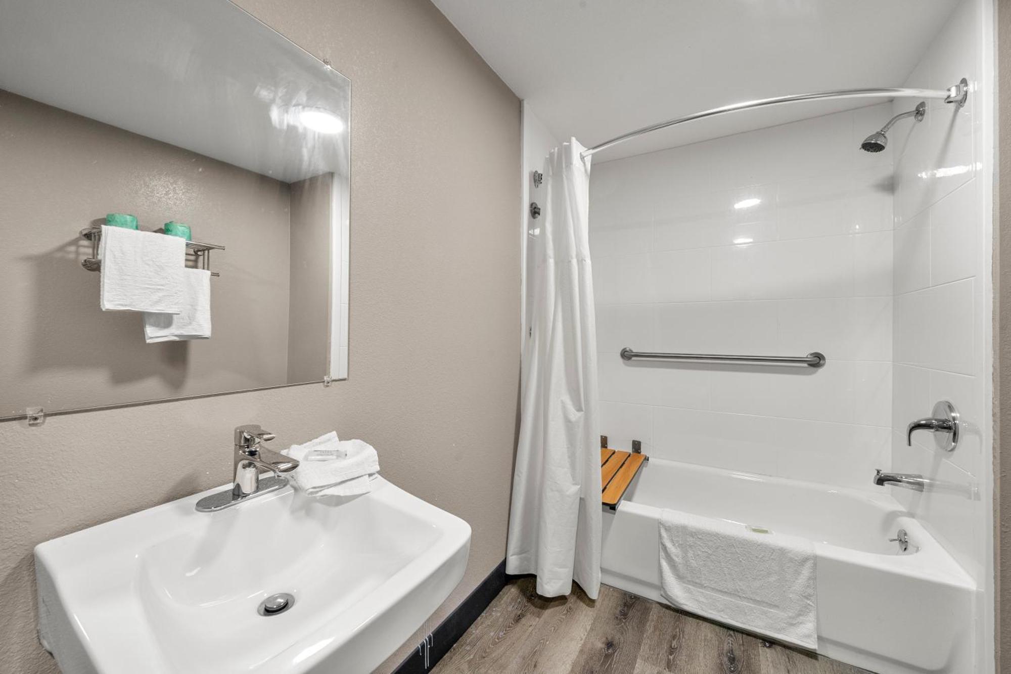 Southern Suites Carrollton Dış mekan fotoğraf
